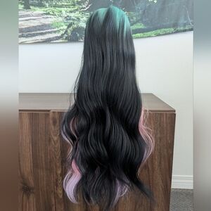 Chelsey Smith Cosmetics Black Prism Wig NWT